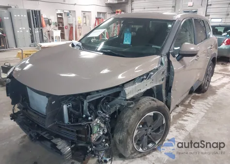 2024 Nissan Rogue Sv Intelligent Awd z USA, uszkodzony, nr VIN 5N1BT3BB5RC729148